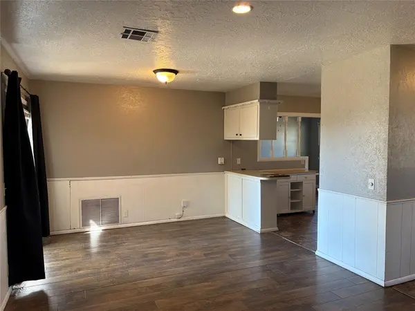 522 W Arlington AVE, Weatherford, OK 73096