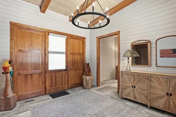 120 Swan Bay Dr, Buchanan, TN 38222