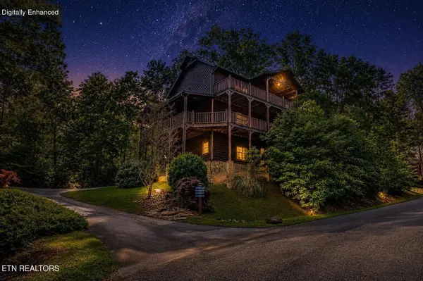 1820 Elk Springs Way, Gatlinburg, TN 37738