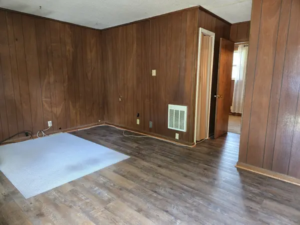 82 W Fork Dr #13, Clarksville, TN 37042