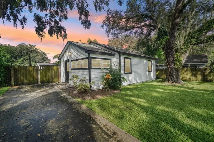 6806 N 17TH ST, Tampa, FL 33610