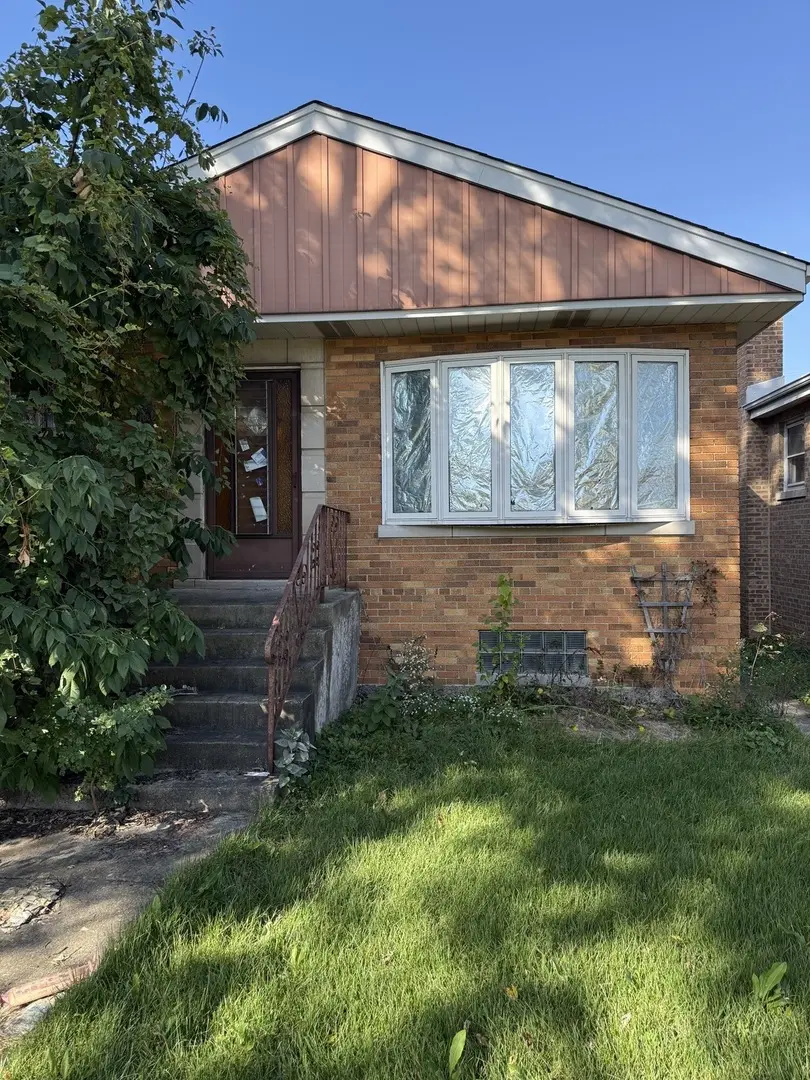 4438 S Kedvale AVE, Chicago, IL 60632