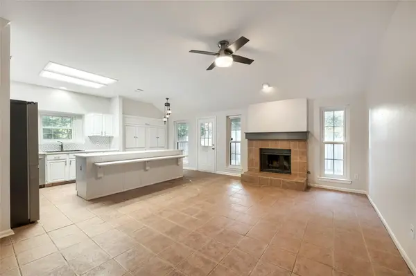 2223 Mockingbird DR, Round Rock, TX 78681