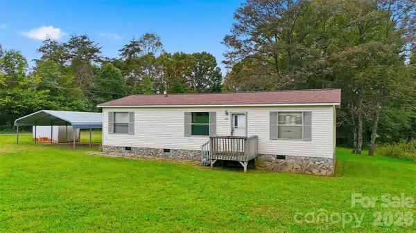 425 E Lackey Farm RD, Stony Point, NC 28678