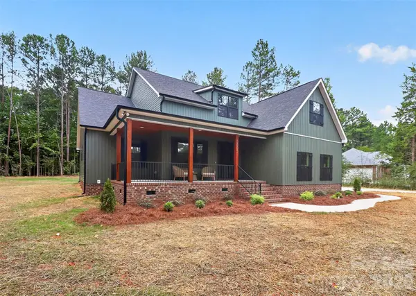 1001 Croatoan DR, Rock Hill, SC 29730