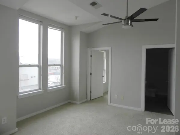 1220 N Caldwell ST, Charlotte, NC 28206