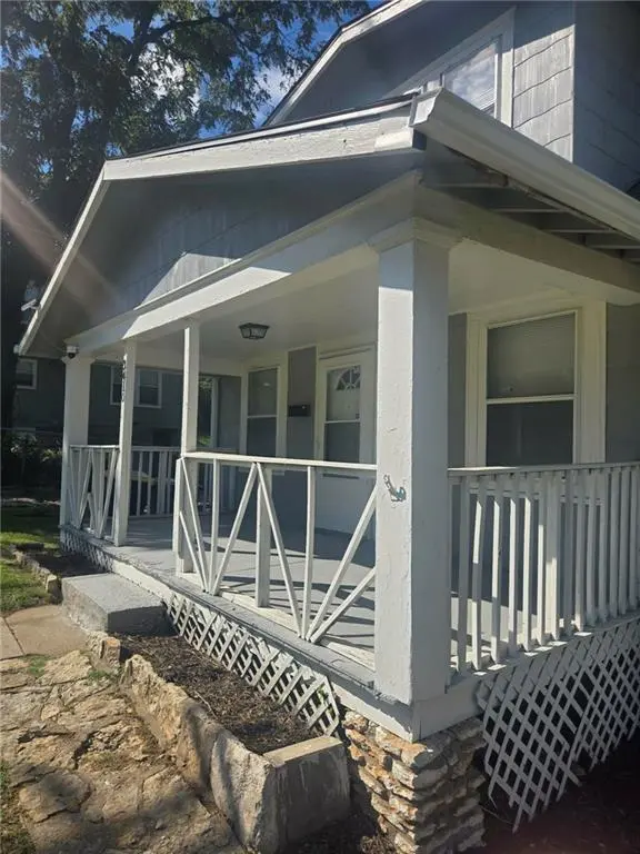 3410 E 45th TER, Kansas City, MO 64130