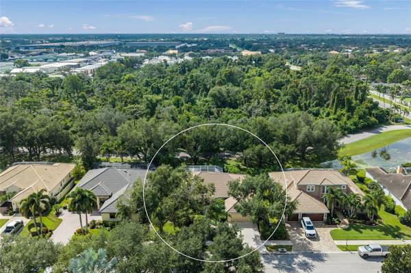 5355 ANTHONY LN, Sarasota, FL 34233