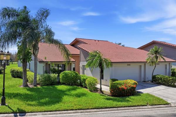 3981 WILSHIRE CIR E #195, Sarasota, FL 34238