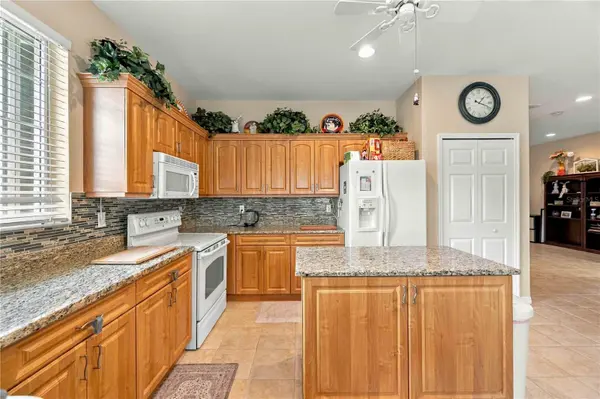 24101 GREEN HERON DR #19, Port Charlotte, FL 33980