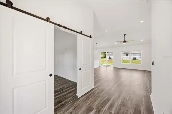 3761 LOG CABIN RD, North Port, FL 34291