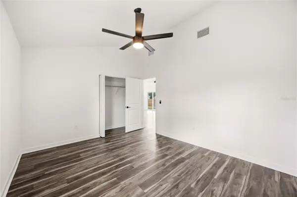 3761 LOG CABIN RD, North Port, FL 34291