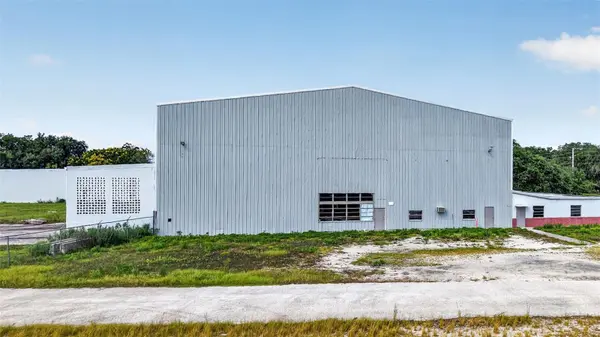 2628 US HIGHWAY 441/27, Fruitland Park, FL 34731