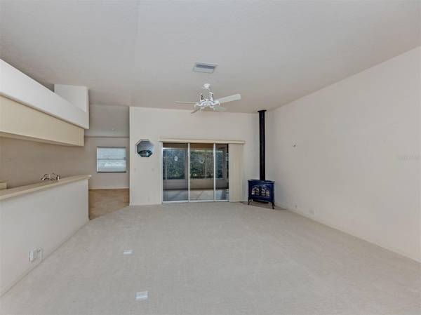 5839 MCKINLEY RD, Venice, FL 34293