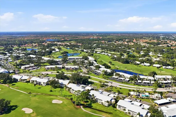 427 CERROMAR LN #356, Venice, FL 34293