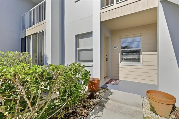 427 CERROMAR LN #356, Venice, FL 34293