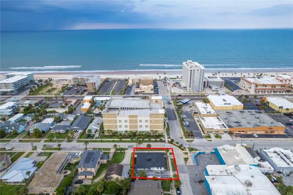 701 N GRANDVIEW AVE #B, Daytona Beach, FL 32118