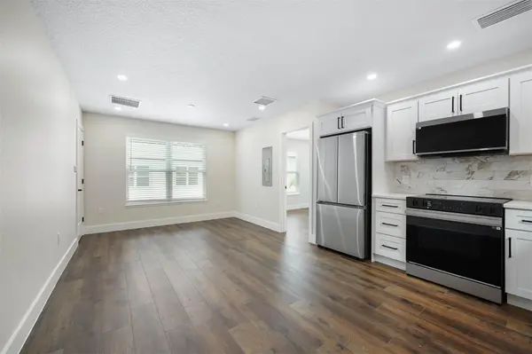 2306 FORMOSA AVE, Orlando, FL 32804