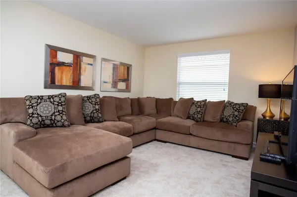2928 BUCCANEER PALM RD, Kissimmee, FL 34747