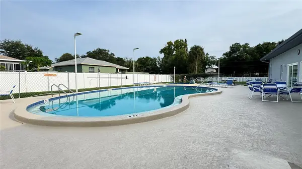 10800 US HIGHWAY 19 N #214, Pinellas Park, FL 33782