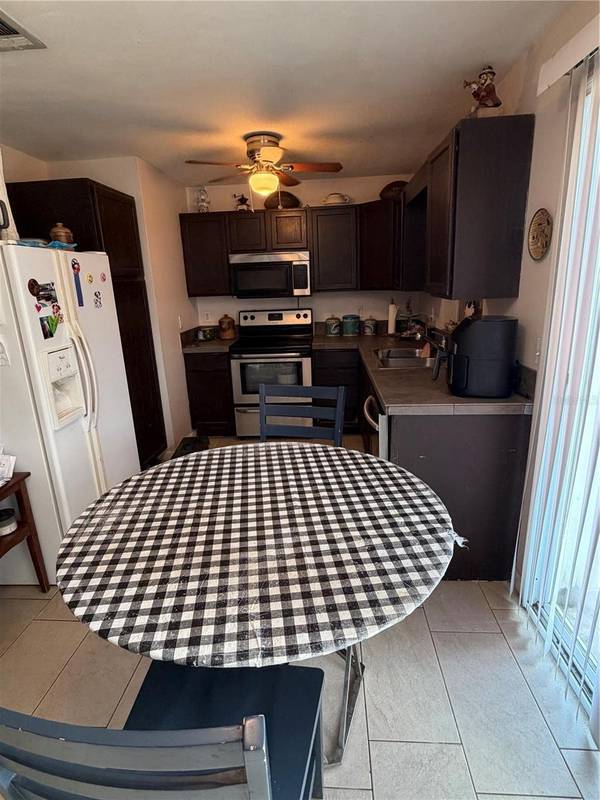 8148 CYERS LN, Orlando, FL 32822