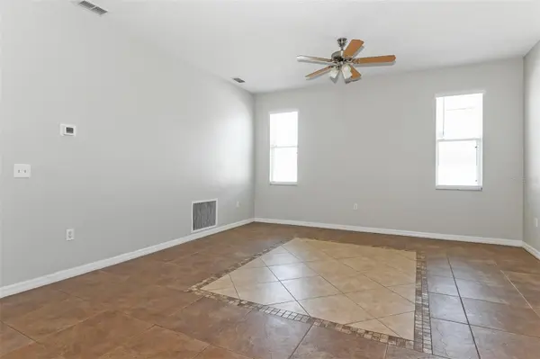 1110 LAVAUR CT, Kissimmee, FL 34759