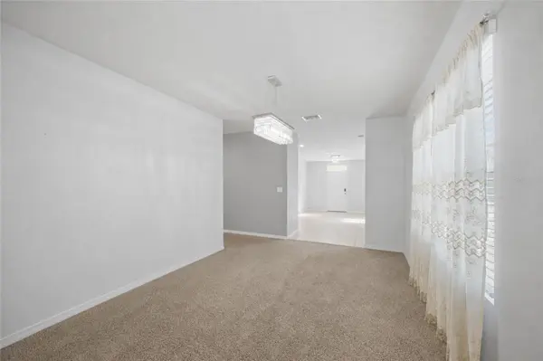 8204 PELICAN REED CIR, Wesley Chapel, FL 33545
