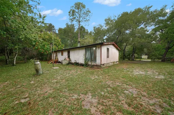 114 SHADY OAK DR, Satsuma, FL 32189