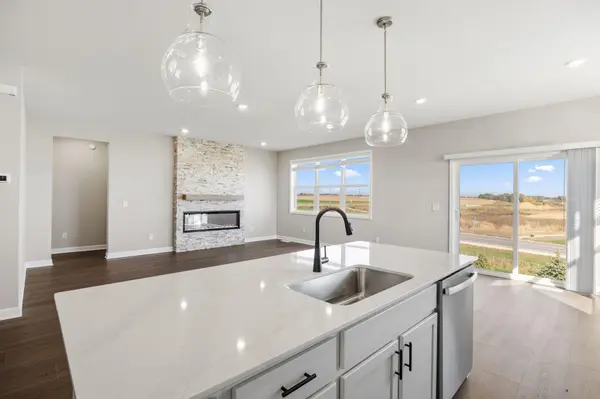 20137 Ginseng WAY, Lakeville, MN 55044