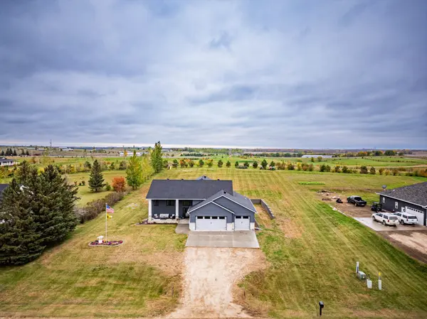 17115 Lakeview LN, Audubon, MN 56511
