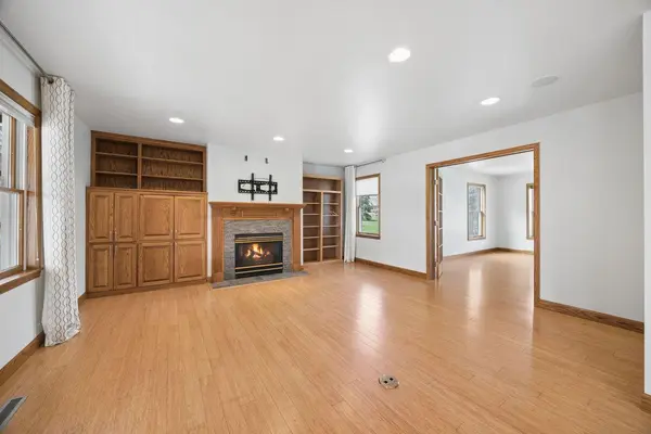 2721 Meadowrose BLVD, Saint Cloud, MN 56301