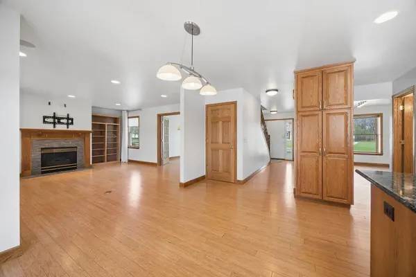 2721 Meadowrose BLVD, Saint Cloud, MN 56301