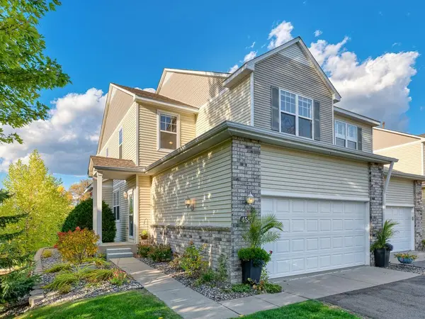 4587 Blaylock CIR #4001, Inver Grove Heights, MN 55076