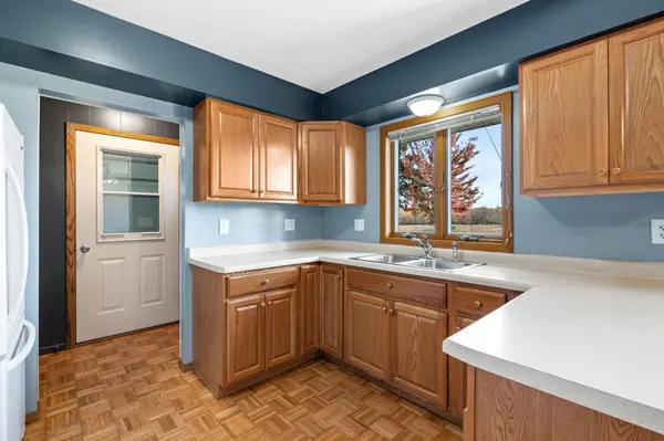 456 3rd ST, Clayton, WI 54004