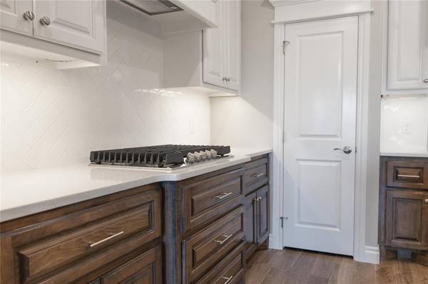 11724 Narrow WAY, Guthrie, OK 73044