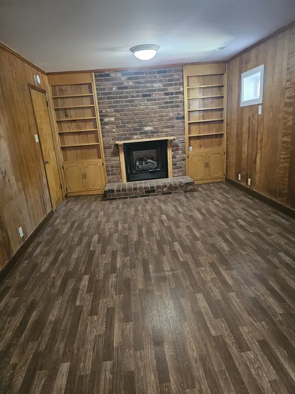 223 Walnut St, Greenbrier, TN 37073