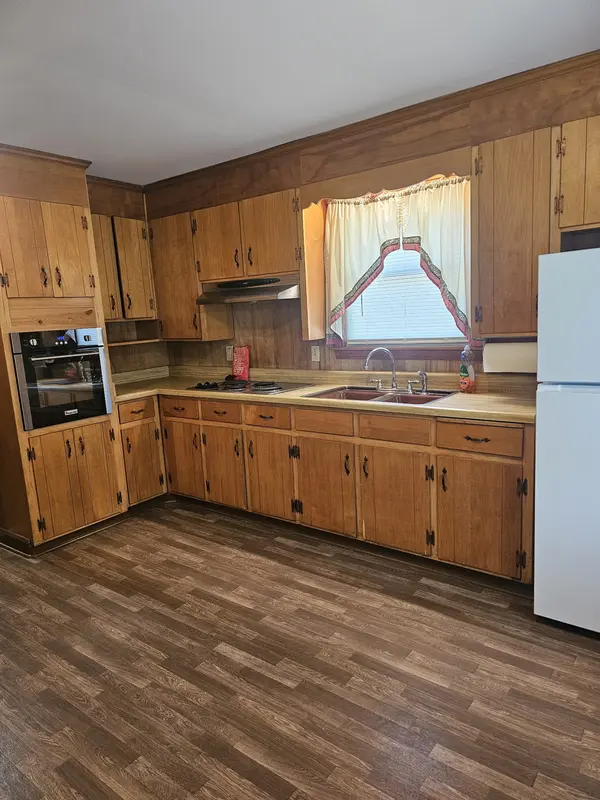 223 Walnut St, Greenbrier, TN 37073
