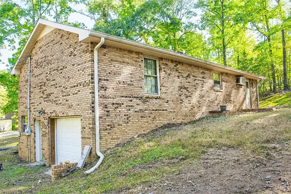 213 Fantasy Dr, Lyles, TN 37098