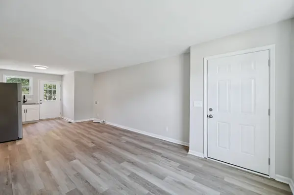 1845 Holloway Cir, Lebanon, TN 37090
