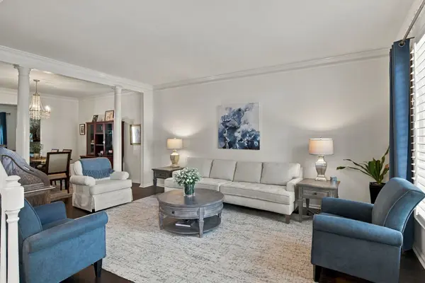 4400 Belmont Park Ter #108, Nashville, TN 37215