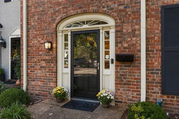 4400 Belmont Park Ter #108, Nashville, TN 37215