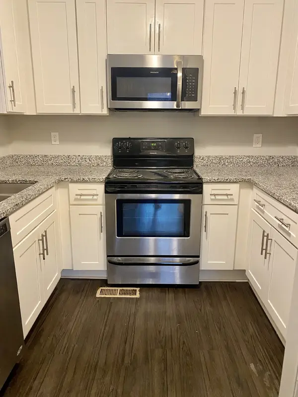 195 Hicks Rd, Nashville, TN 37221