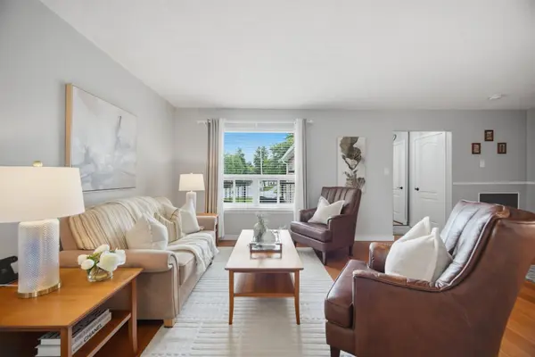 6851 Avila RD, Mississauga, ON L5N 1R9