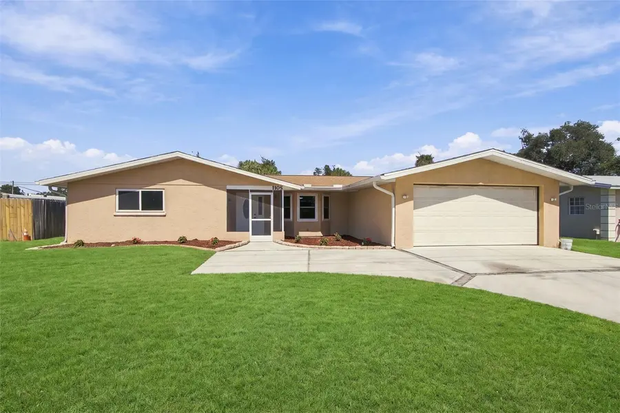 1105 GULF COAST BLVD, Venice, FL 34285
