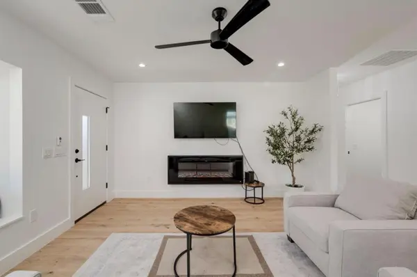 6308 Linda LN, Austin, TX 78723