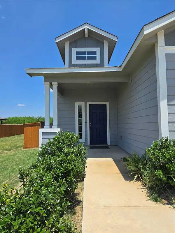 124 Edward R Gaytan ST, San Marcos, TX 78666