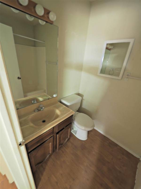 1503 Meadows DR, Round Rock, TX 78681