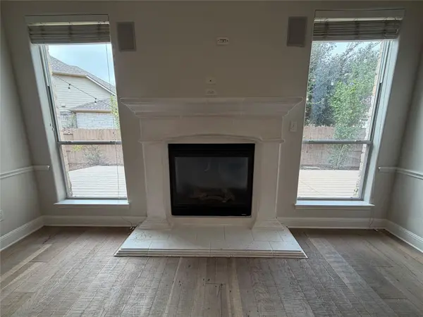 207 Arrowhead TRL, Cedar Park, TX 78613