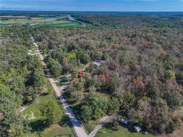2430 SW 453 RD, El Dorado Springs, MO 64744