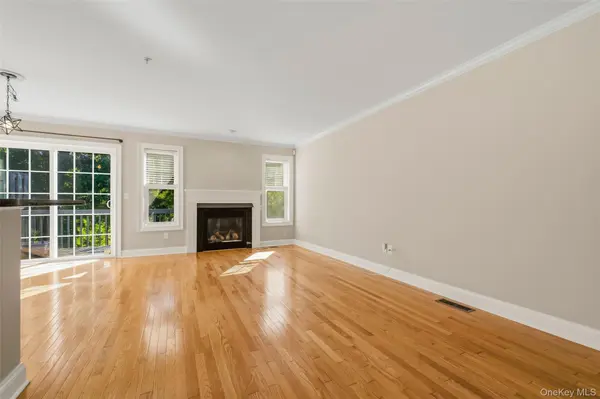 3 Doe TRL, Wappingers Falls, NY 12590